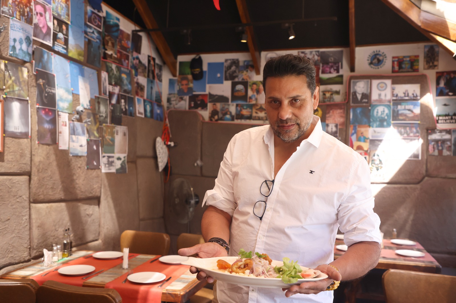 Daniel Ferris - La Hora