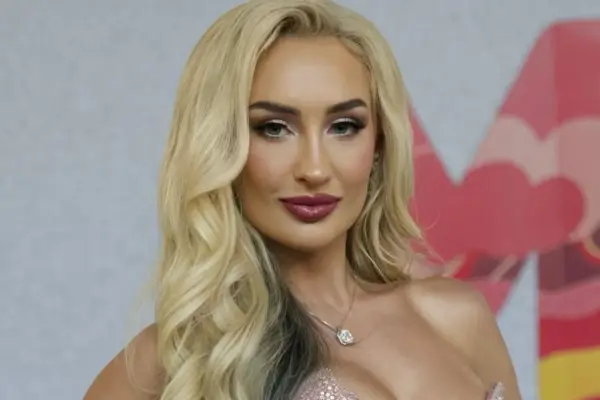 Fran Maira protagoniza grave accidente de tránsito en La Dehesa ,Redes sociales | Referencial