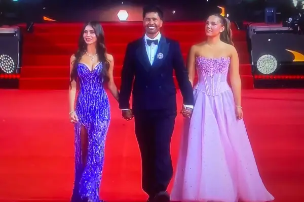 Luis Jiménez junto a Isidora y Rafaella ,Captura
