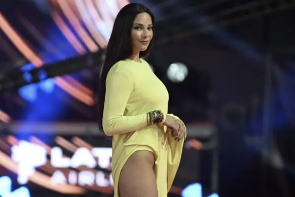 Kel Calderón ,Agencia Uno 