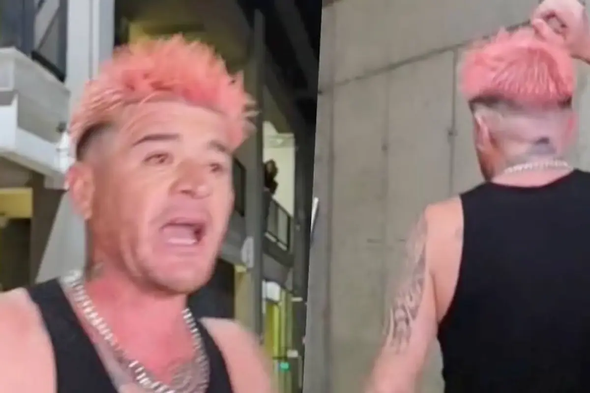 Junior Playboy, Redes sociales