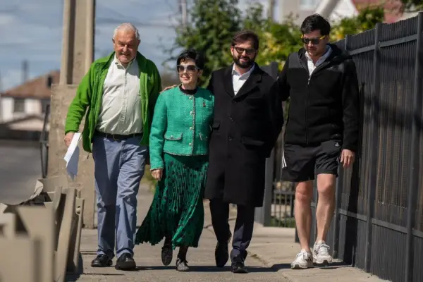 María Soledad Font, mamá de Boric, no asistió al cambio de mando ,Redes sociales | Referencial