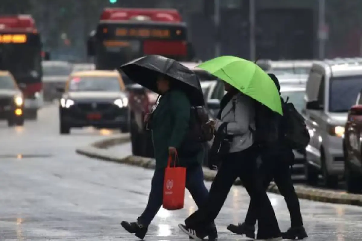 Lluvia en Santiago