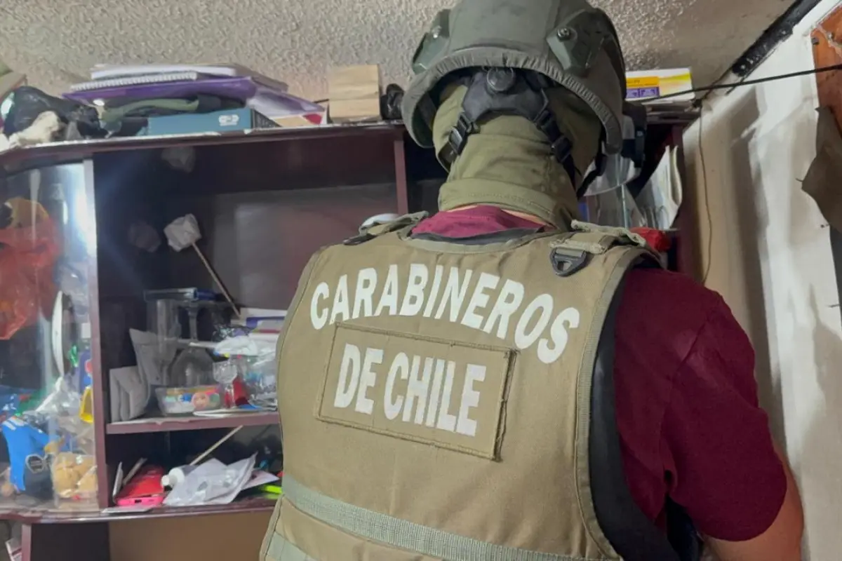 San Joaquín: Carabineros detiene al “Indio Aravena“ por tráfico de drogas en inmediaciones de La Legua Emergencia, Cedida