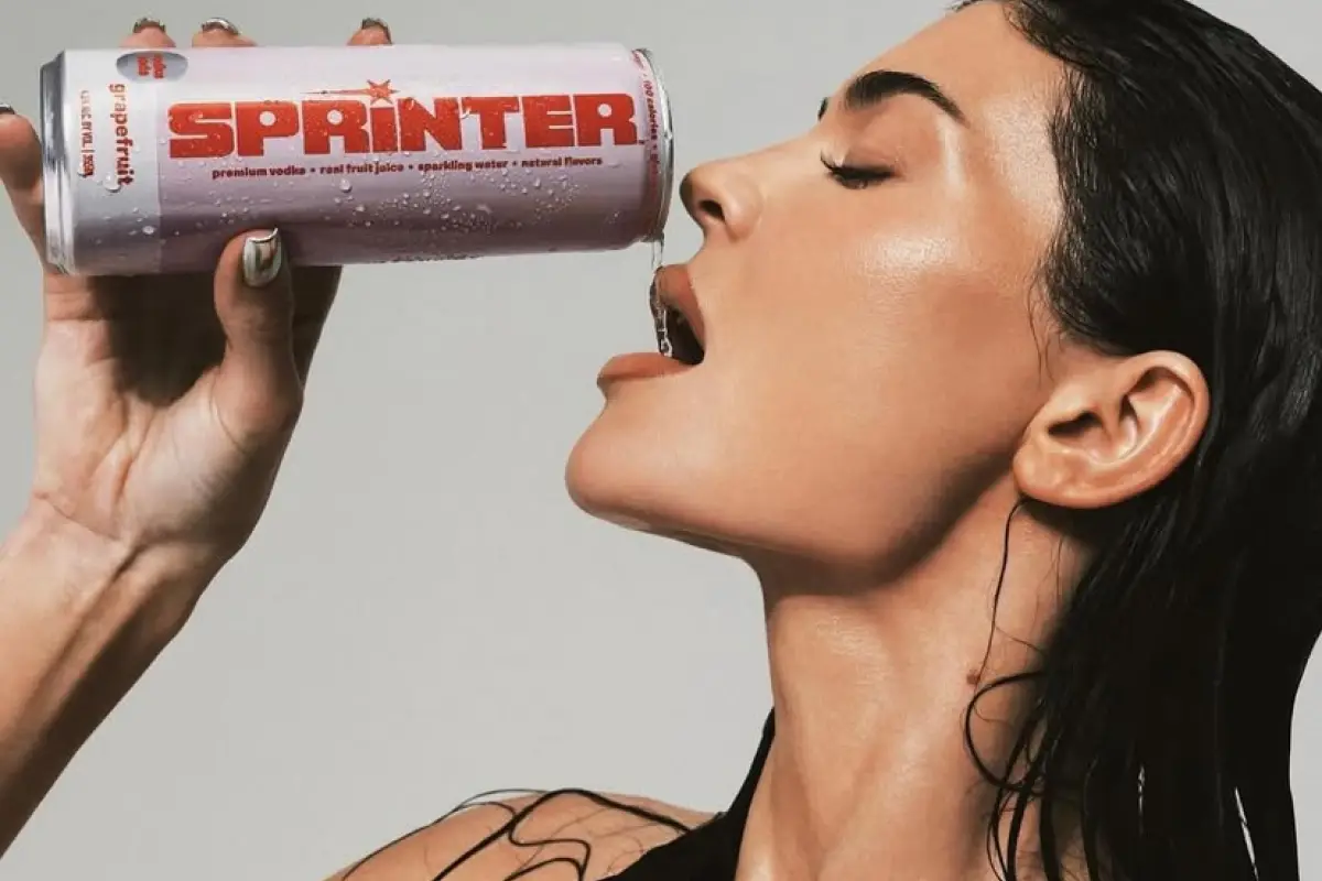 Kylie Jenner planea giro a su marca Sprinter, Captura de Instagram