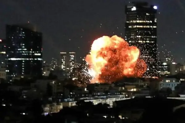 Bombardeo de Irán a Qatar en respuesta a bombardeos de Estados Unidos ,Google