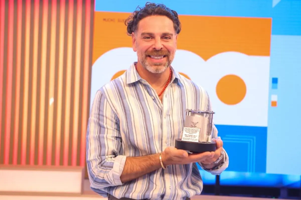 José Antonio Neme fue premiado con el Quinta Vergara, Juan Pablo Carmona