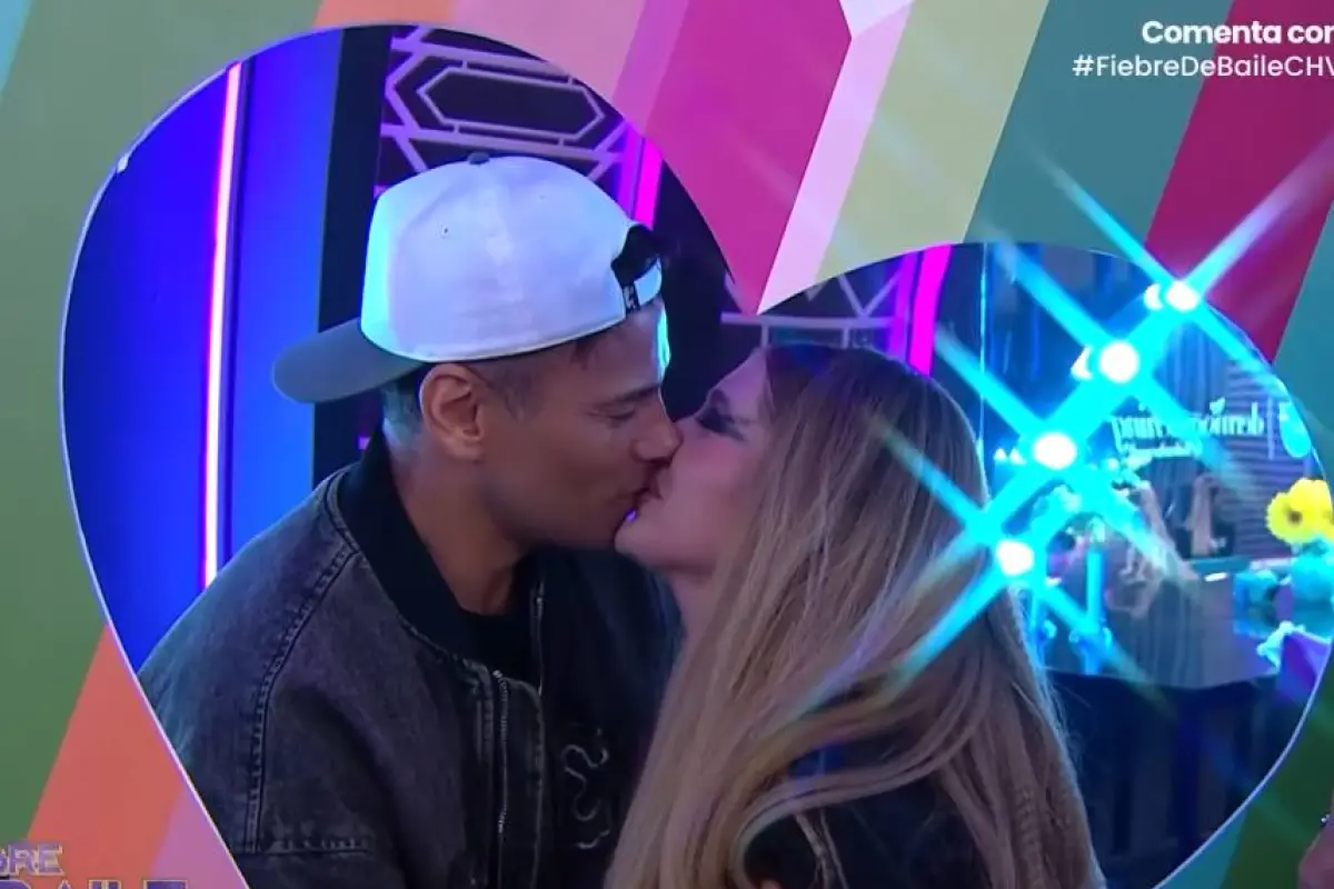 Claudio Valdivia y Disley Ramos ,Captura de pantalla