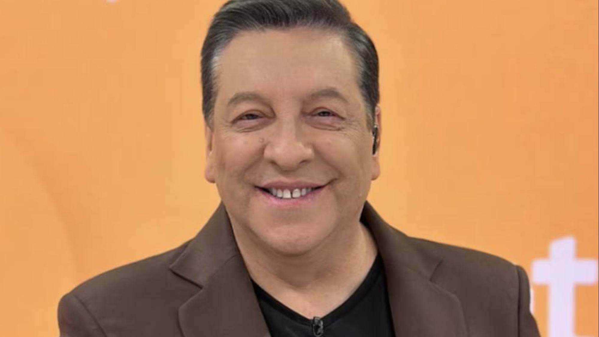 Filtran que Chilevisión sondeó estos dos nombres para reemplazar a Julio César Rodríguez