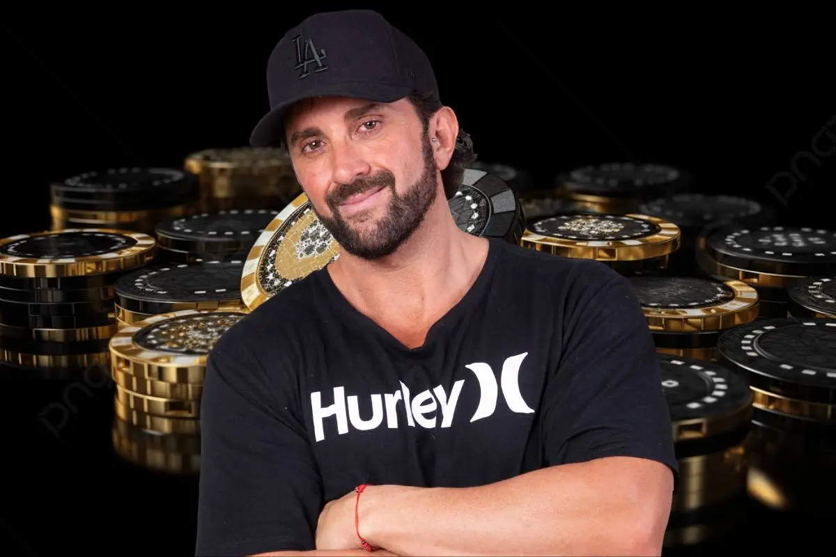 Arturo Longton, Creación