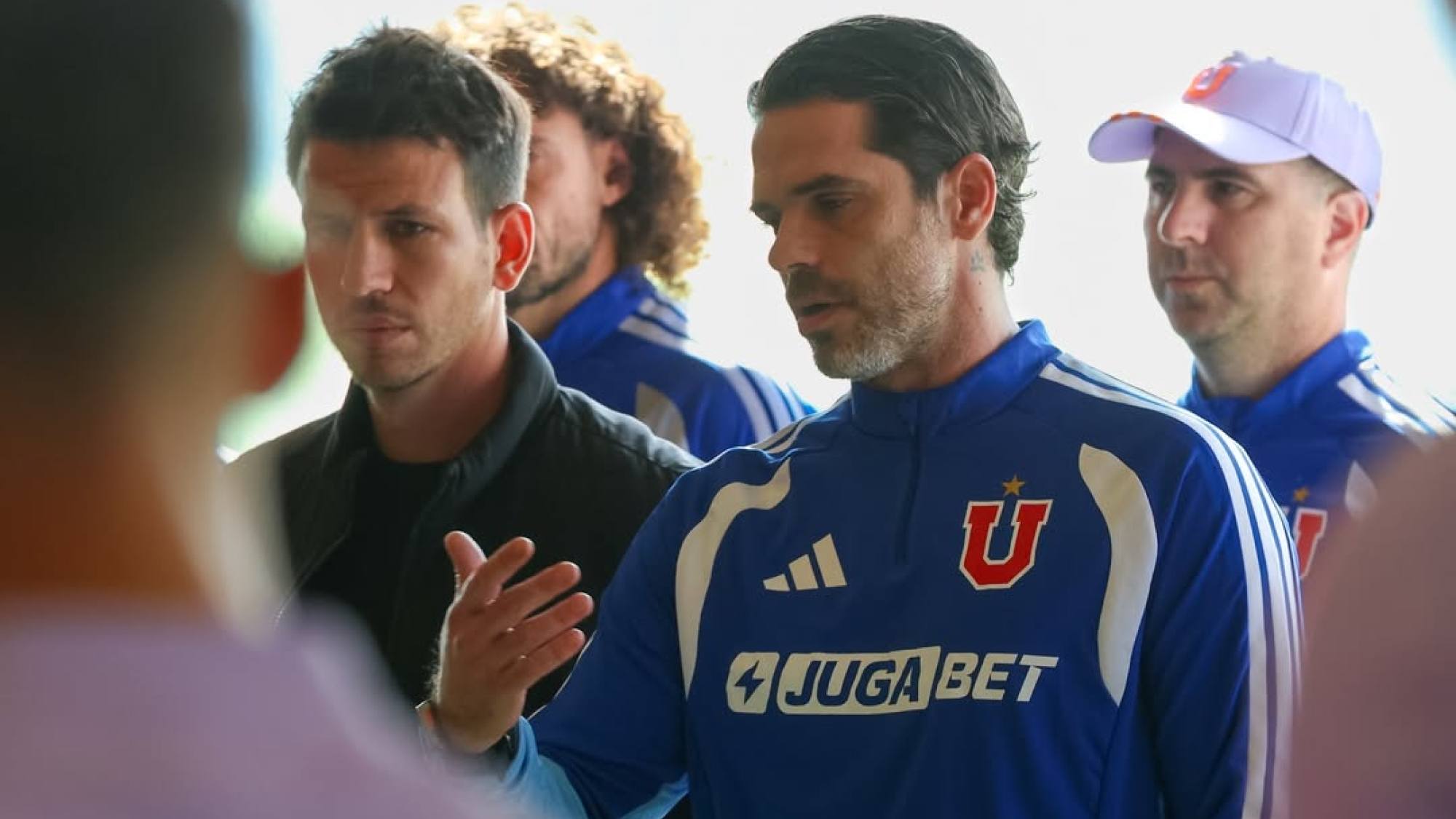 Alivio azul: la gran noticia que llega a la U para el debut de Fernando Gago