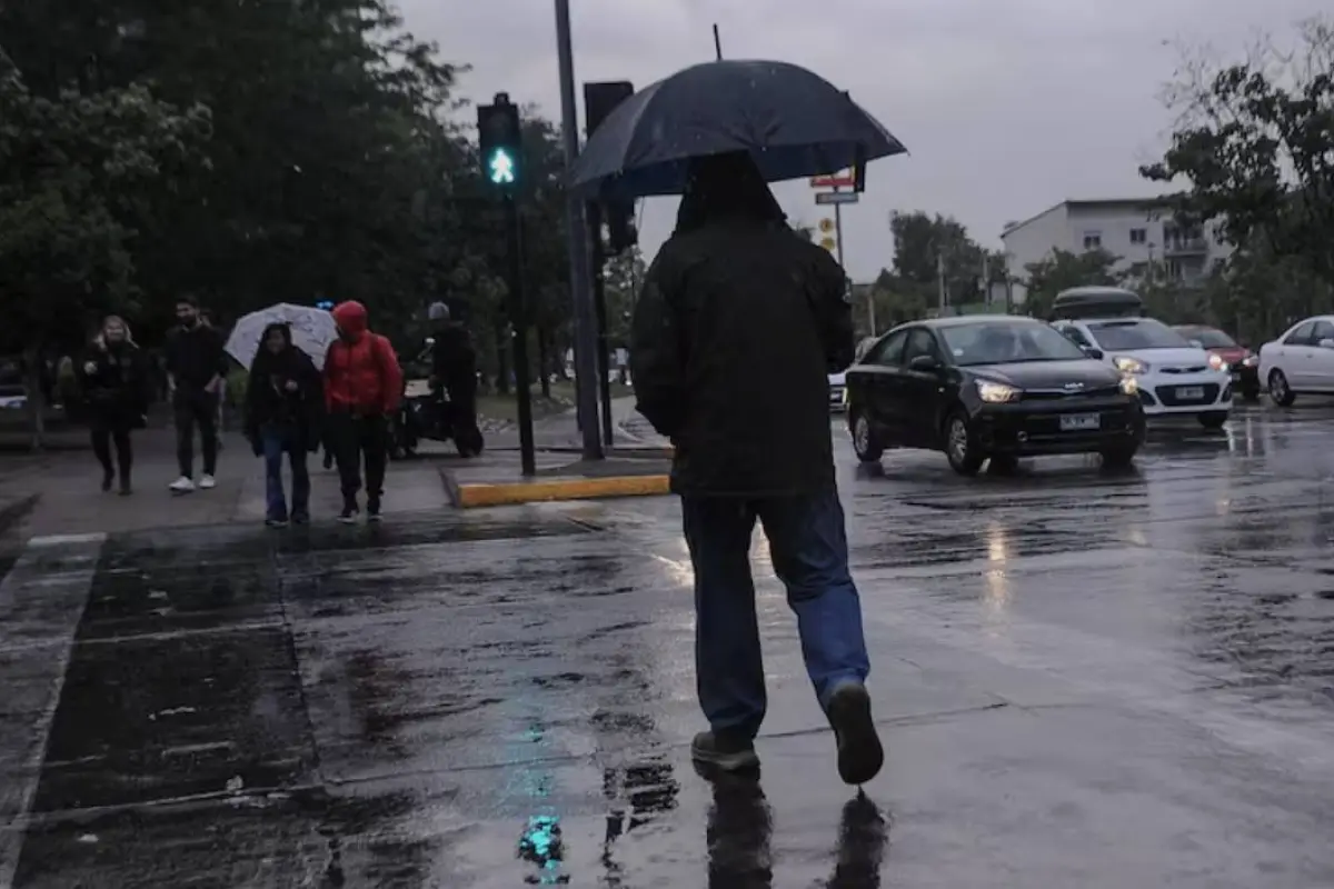 Lluvia en Santiago