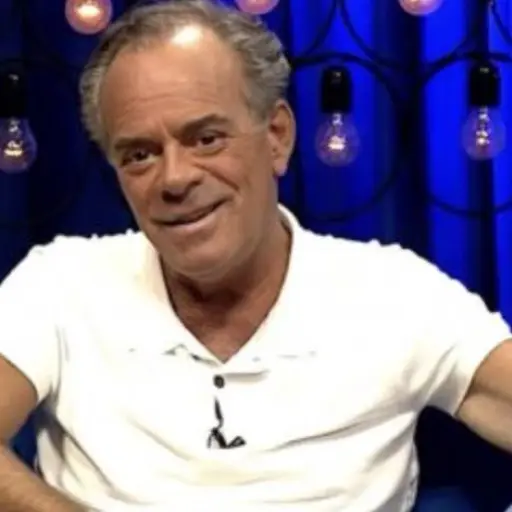 Eduardo Cruz-Johnson