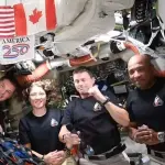 Los astronautas regresan este viernes a la Tierra, Captura