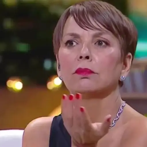 Fran García-Huidobro  ,Redes sociales | Referencial