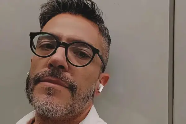 Jon Reyes lucha contra sus adicciones ,Instagram