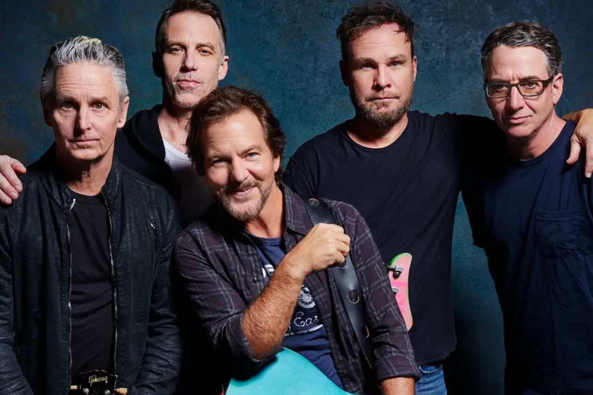 ¿Volverá Pearl Jam a Chile este año?, Redes sociales | Referencial