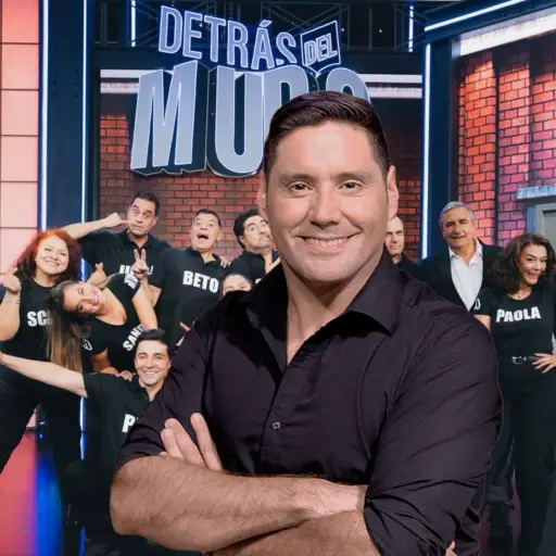 Francisco Saavedra a Detrás del Muro ,Mega