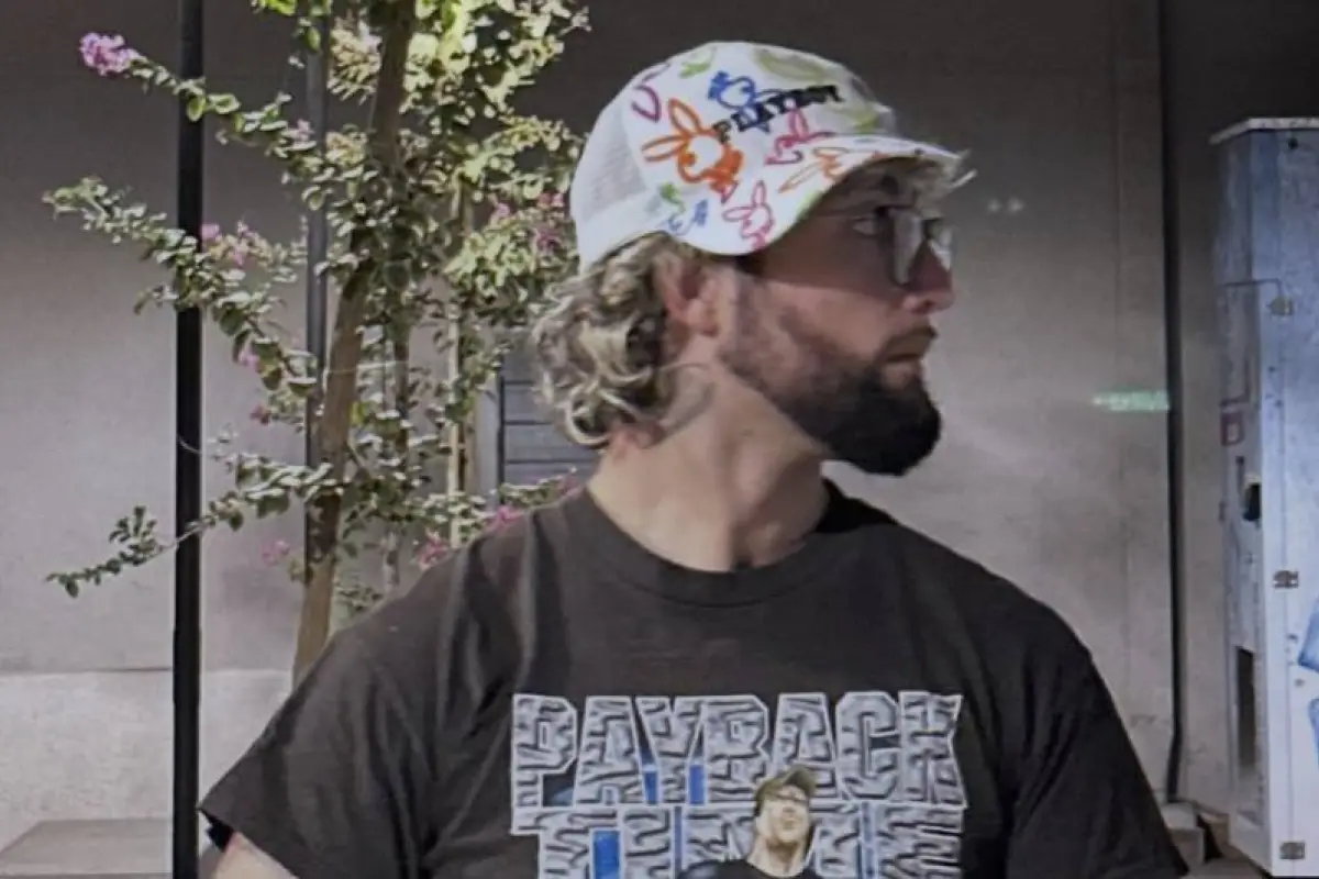 Loverboi, Captura de pantalla