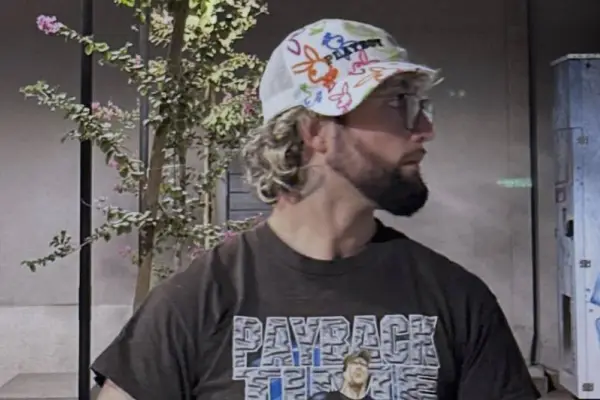 Loverboi ,Captura de pantalla