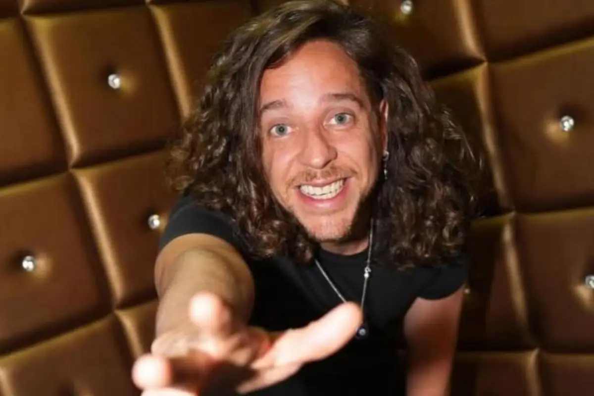 Matías Vega , Redes sociales | Referencial