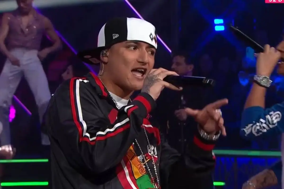 Sinaka en Fiebre de Baile, Captura Chilevisión