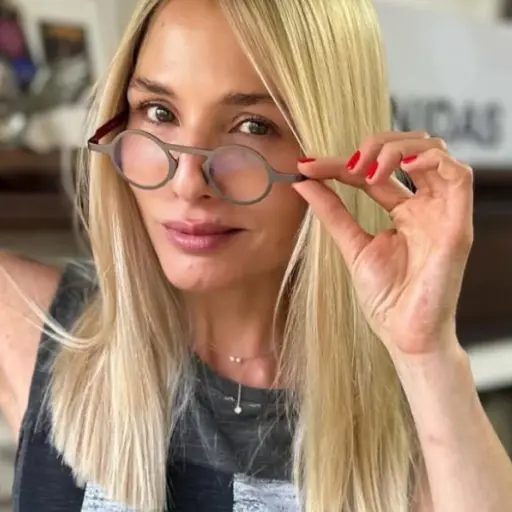 Mane Swett  ,Redes sociales | Referencial