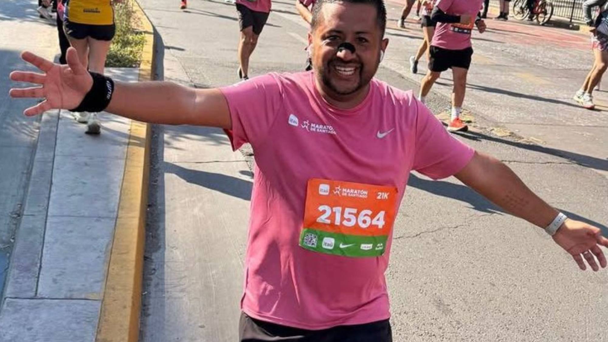 “Fallamos”: Maratón de Santiago entregará medallas a domicilio tras bochornoso error que afectó a competidores