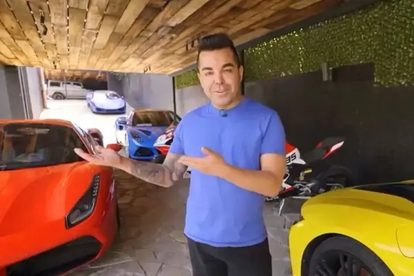 Iván Martínez ,Redes sociales | Referencial