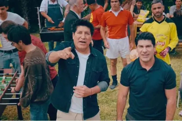 Iván Zamorano y Marcelo Salas juntos en spot publicitario ,Captura Youtube | Lays