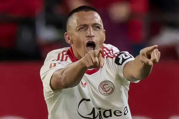 Alexis Sánchez en Sevilla ,La Tercera