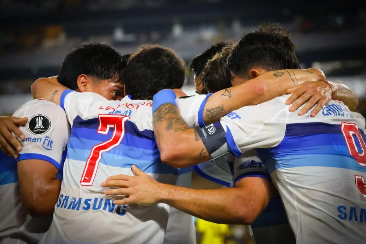 La UC se juega el liderato de su grupo en la Copa Libertadores, Redes sociales | X