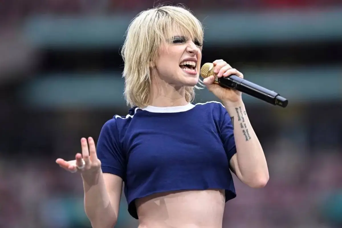 Hayley Williams confirma su debut como solista en Chile, Redes sociales | Referencial