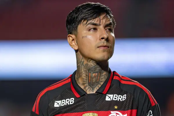 Erick Pulgar en la cuerda floja del \