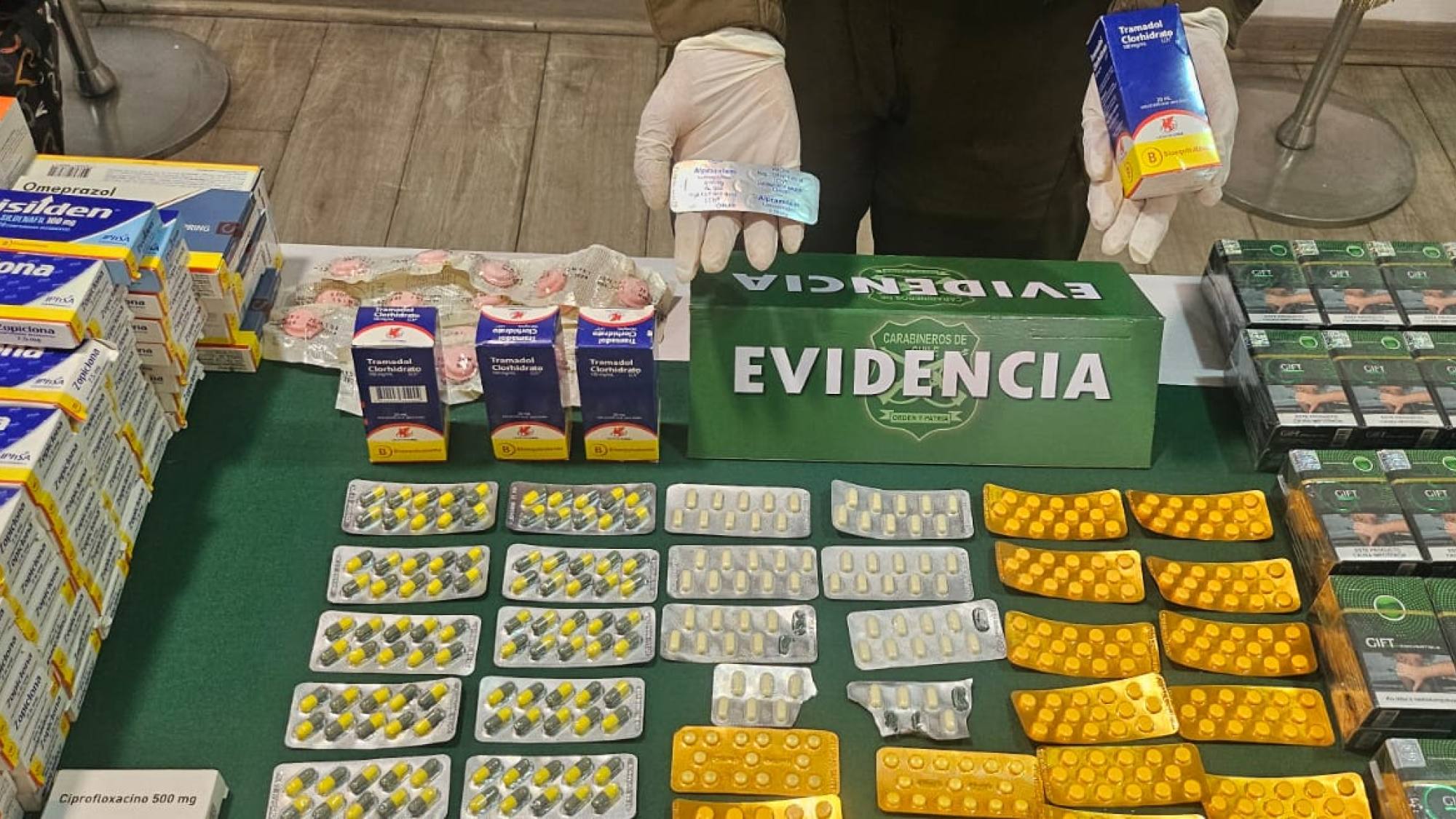 Detenida mujer por comercializar remedios y cigarrillos de contrabando en feria libre