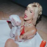Fran Maira, Instagram
