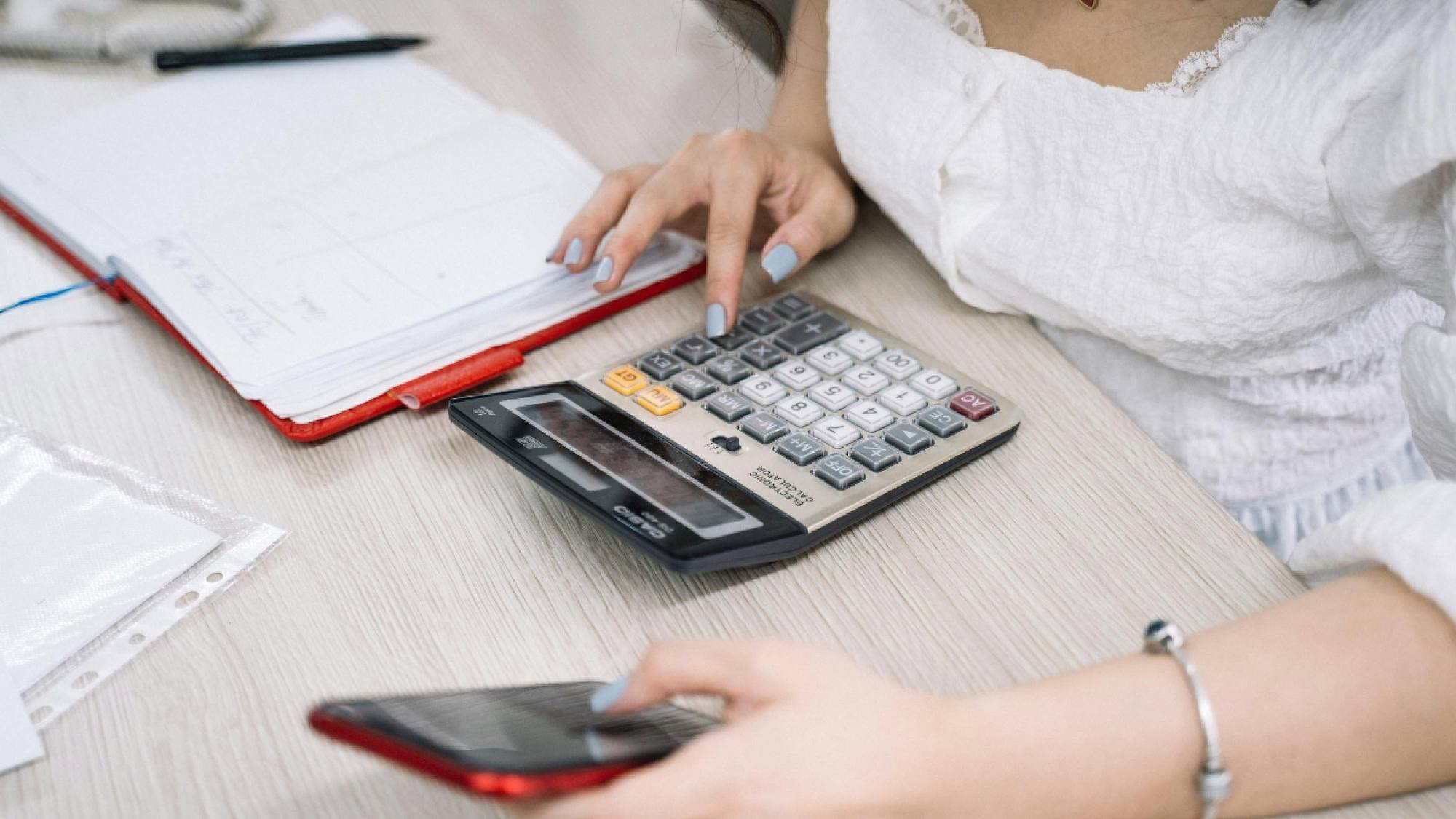 Abrir cuenta corriente: qué implica y cómo impacta en tus finanzas