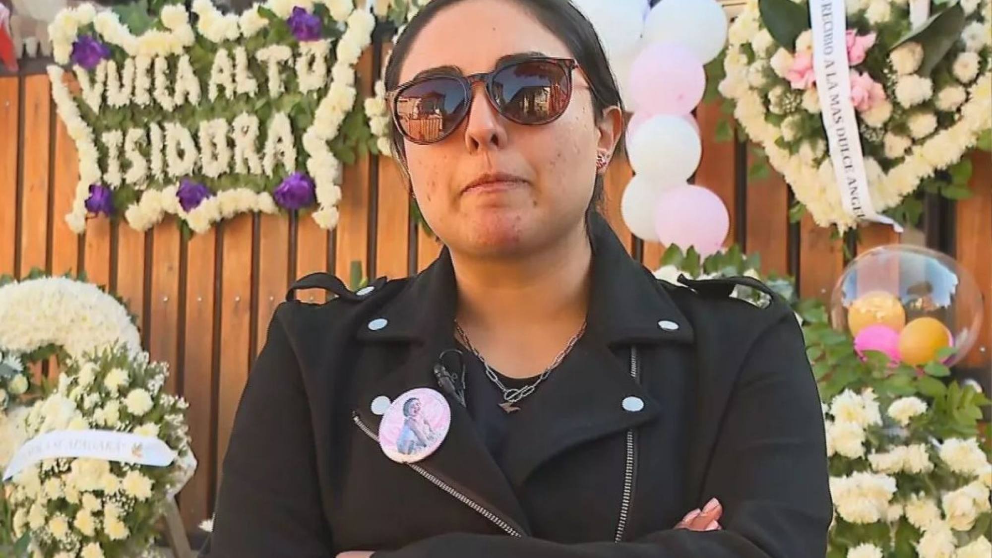 “Descansa en el cielo junto a Dios”: la emotiva despedida de madre de niña que cayó desde el piso 11