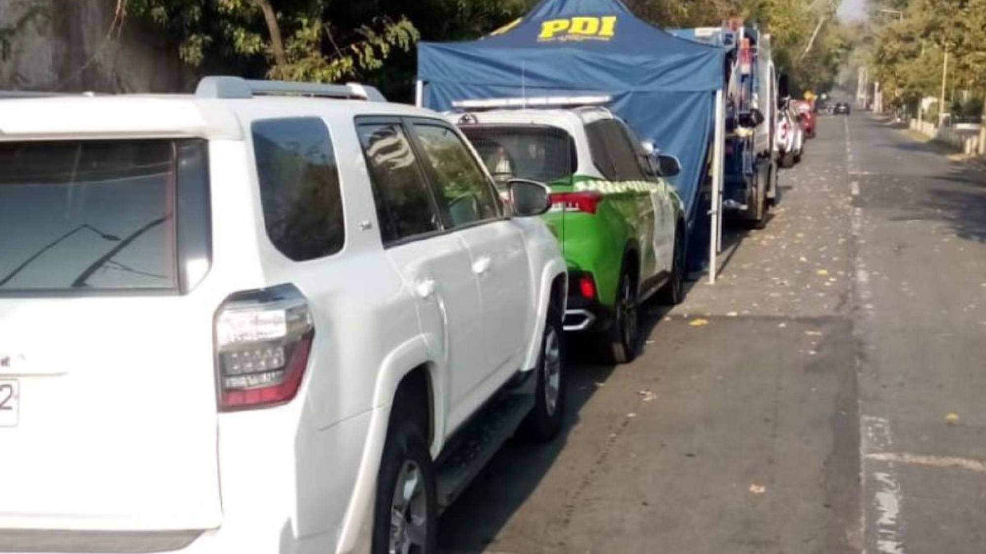 Encuentran un riñón y un pulmón envueltos en una bata: en cercanías de las Clínica Las Condes