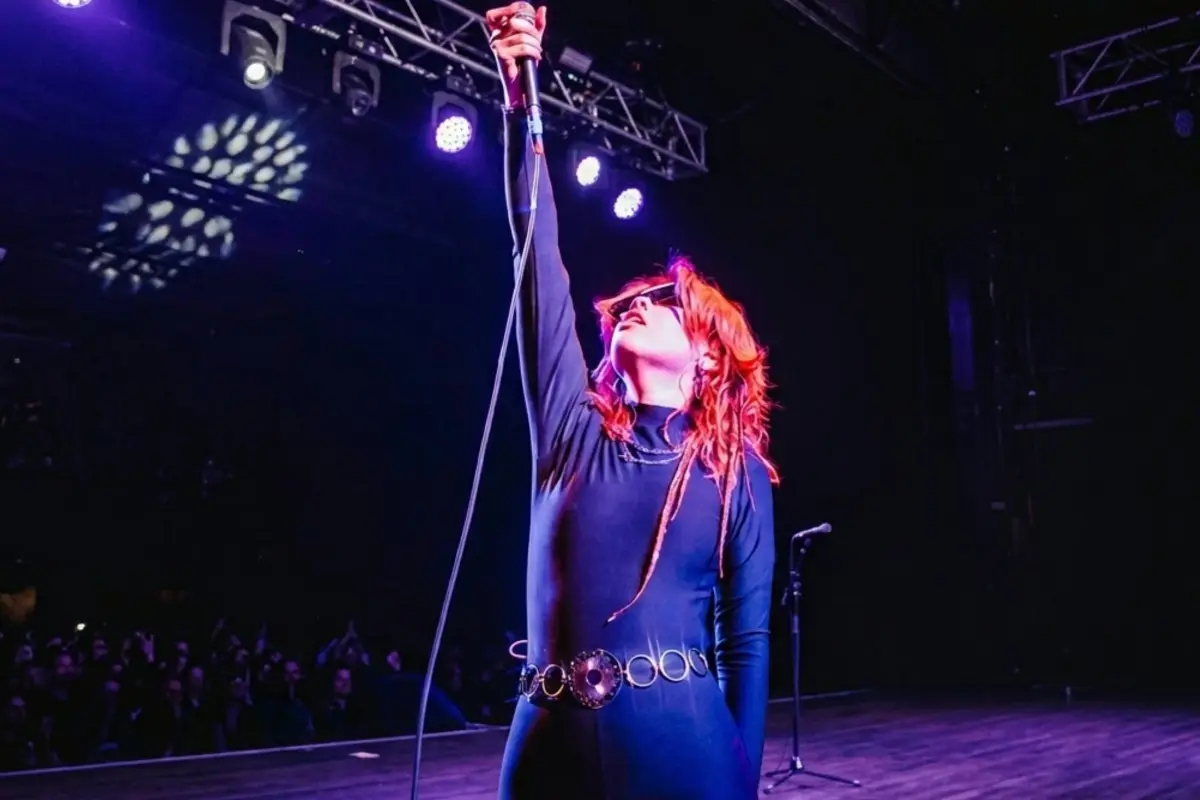 Anna Catalina debuta como solista, Instagram - @annacatalinamusica