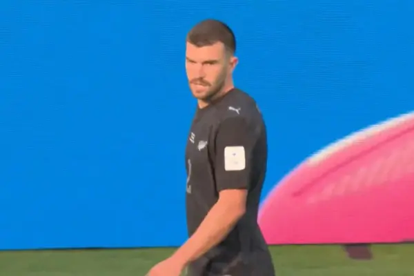 Tim Payne durante su primer partido en el Mundial ,Captura