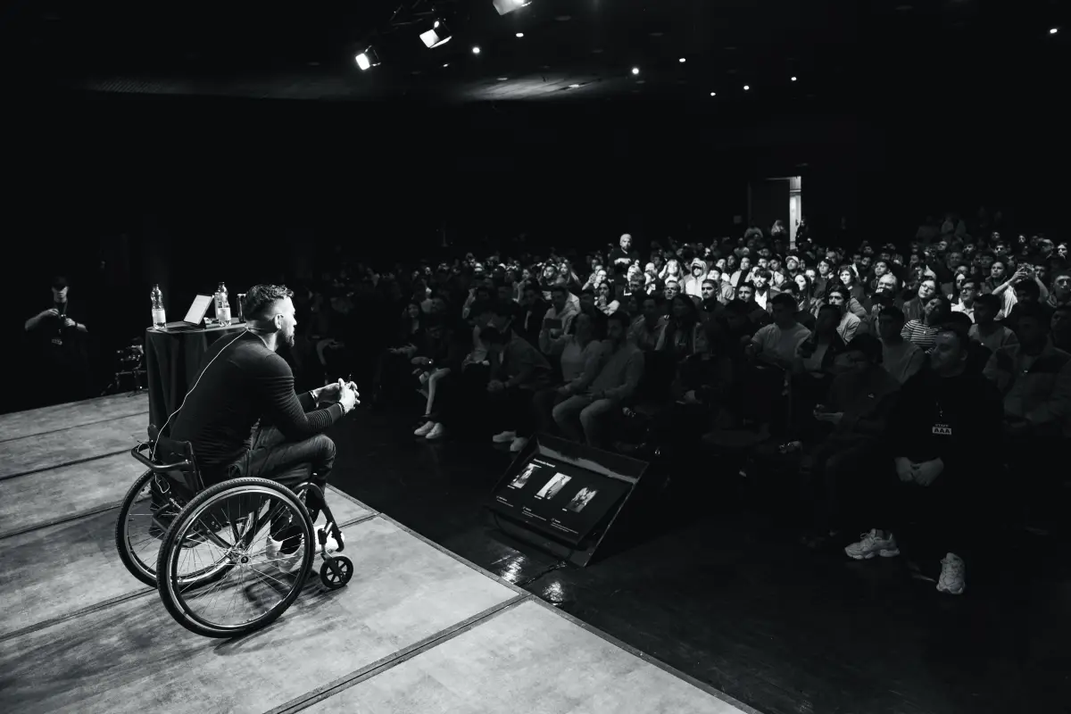 El ciclista que compite sin piernas y el gurú del emprendimiento que arrasa en redes: los protagonistas del regreso de MENTOREZ, Cedida
