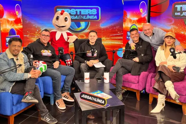 Condorito visitó a los Tipsters de Juega en Línea ,Cedida
