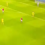 Christian Eriksen vuelve a caer desplomado , Captura