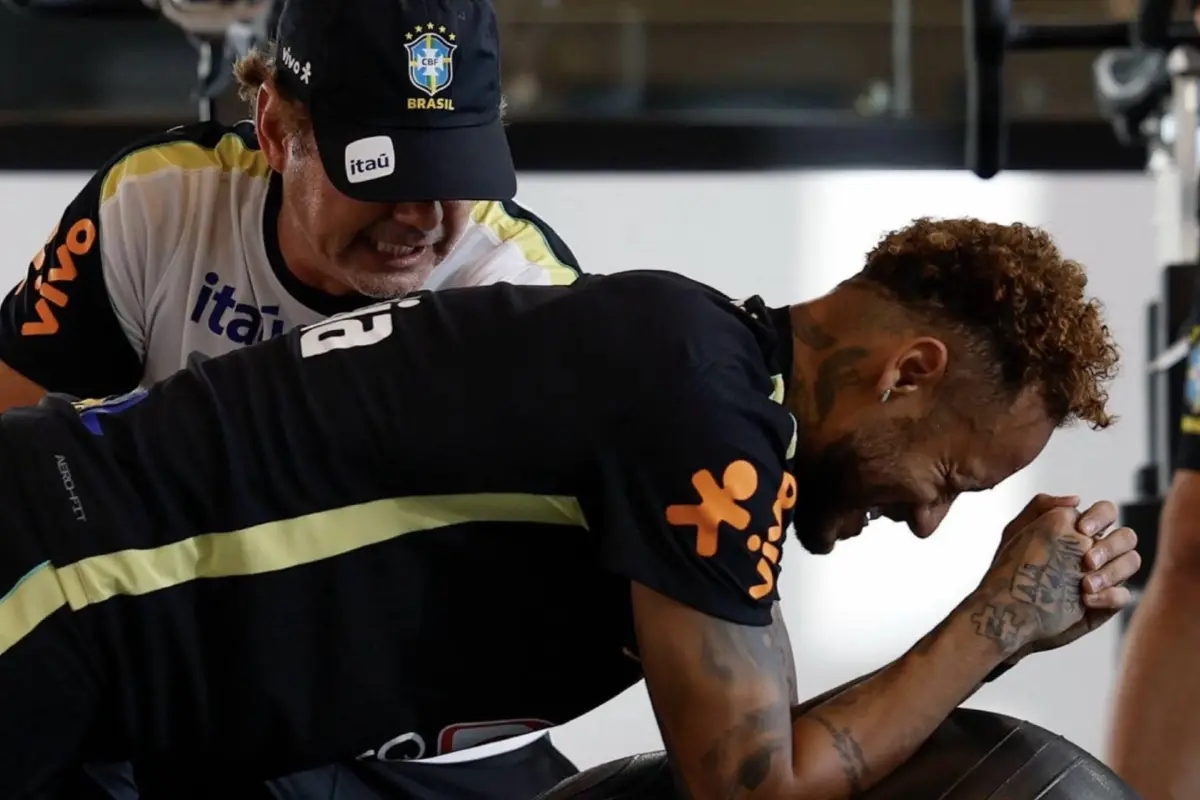 Neymar en recuperación, X: @CBF_Futebol