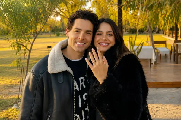 Stefano Massú y su novia ,Redes sociales