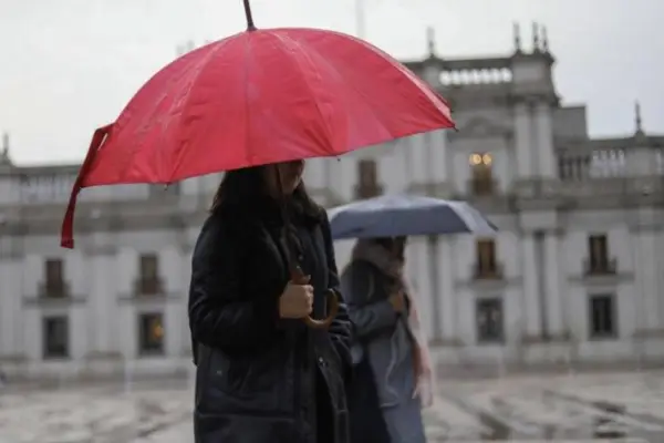 Lluvia en Santiago