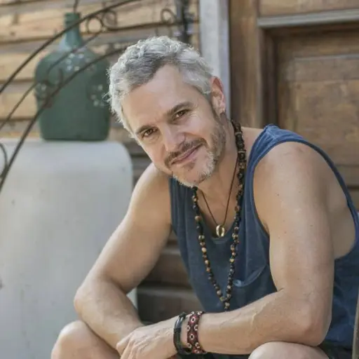 Ricardo Fernández ,Archivo