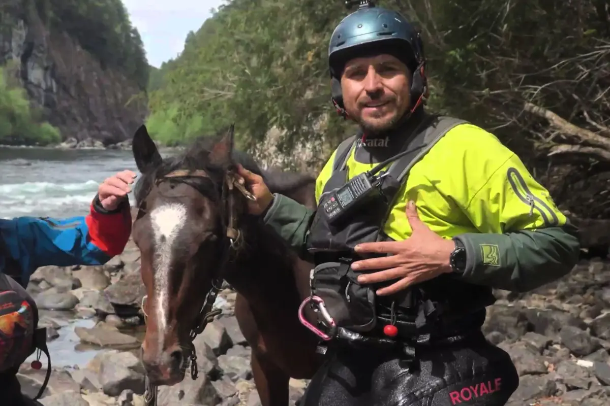 Pangal Andrade y sus primos salvaron a caballo de ahogarse, Cedida | Canal 13