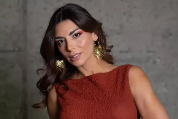 Kathy Contreras  ,Redes sociales | Referencial